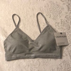 Calvin Klein Lightly Lined Bralette